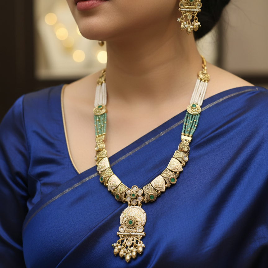 Moti neckless